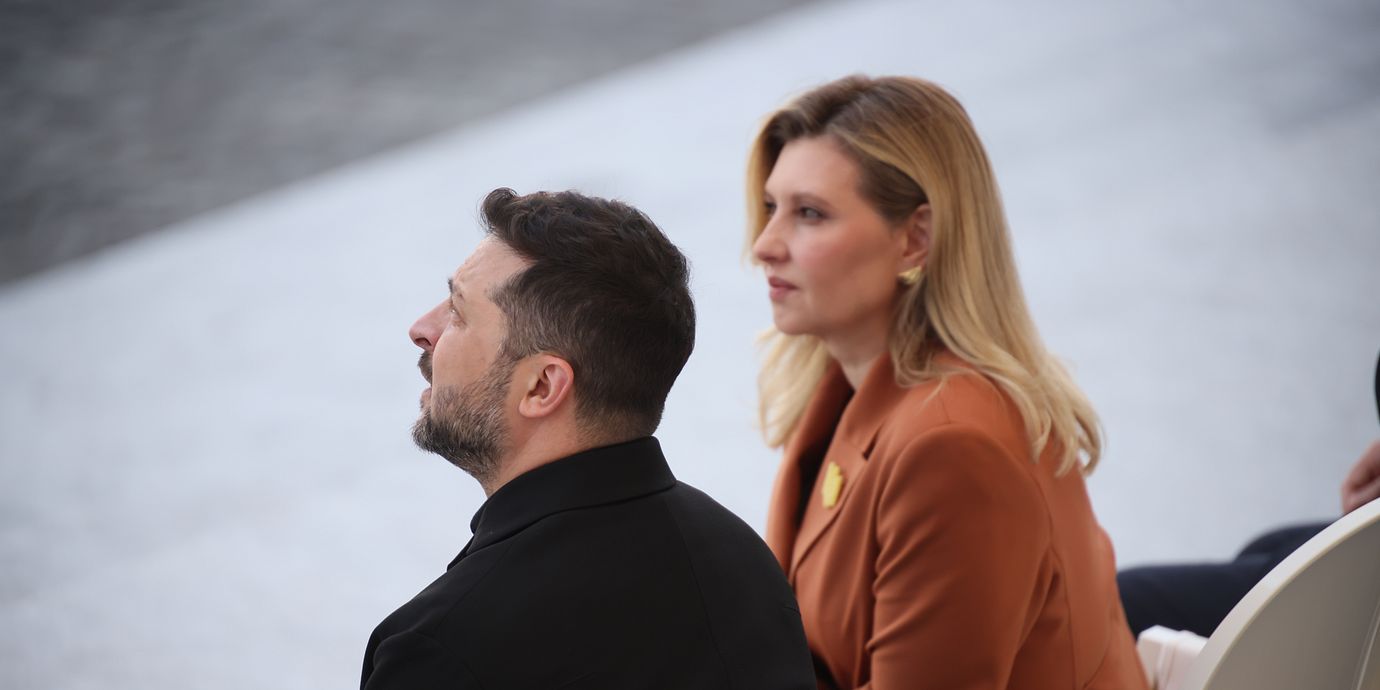 Zelenskyj med sin fru Olena Zelenska.
