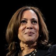 Presidentkandidaterna Kamala Harris (D) och Donald Trump (R).