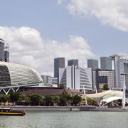 Blå himmel syns på nytt i Singapore.