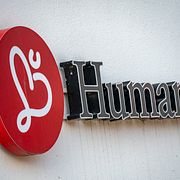 Humana.