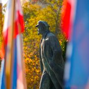 Leninstaty i en annan park, i Moldavien. 