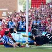 Nottingham Forests Taiwo Awoniyi, till vänster, under söndagens match.