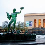 Götaplatsen med Poseidon statyn och Göteborgs Konstmuseum.
