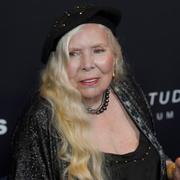 Arkivbild: Joni Mitchell på en gala till hennes ära den 1 april 2022. 