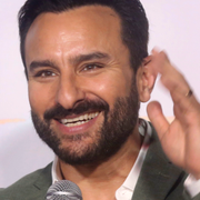 Stor uppståndelse utanför sjukhuset där Bollywoodstjärnan Saif Ali Khan vårdas/Saif Ali Khan 2019.