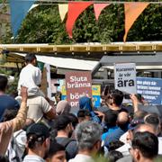 Demonstration mot koranbränning på Medborgarplatsen i Stockholm. Arkivbild från 9 juli.