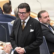Andreas Norlén när han fick riksdagens jubel.