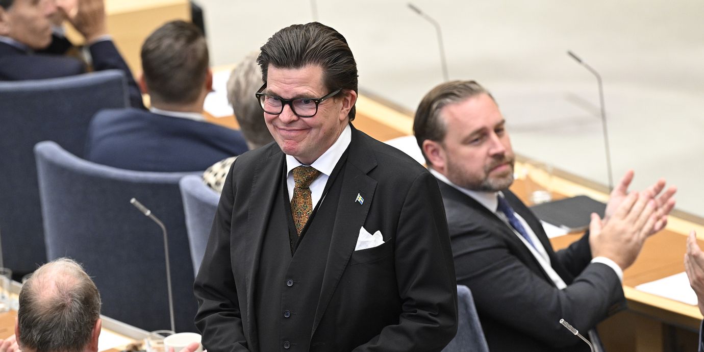Andreas Norlén när han fick riksdagens jubel.