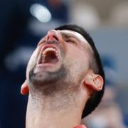 Djokovic firar segern. 