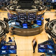 Illustrationsbild. Investerare på New York Stock Exchange.