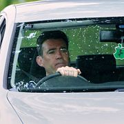 Andy Burnham kör sin bil i Manchester den 18 maj, innan han blev brittisk premiärminister.