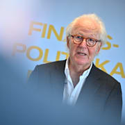 Finanspolitiska rådets ordförande Lars Heikensten håller en pressträff med anledning av 2026 års rapport Svensk finanspolitik. 