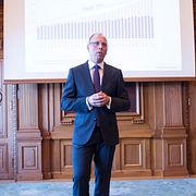 Handelsbankens vd Frank Vang-Jensen presenterade bankens första kvartalsrapport i dag.