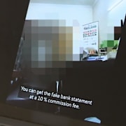 Studenter i Pakistan erbjuds falska dokument  för att jobba i Sverige, avslöjar SVT i ny dokumentär. 