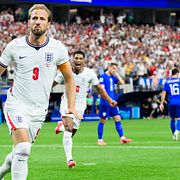 Harry Kane firar målet.
