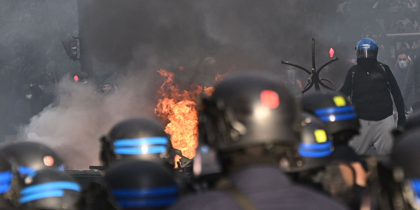 Bild från protesterna i Paris.