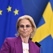 Arkivbild från förra veckan: Finansminister Elisabeth Svantesson (M) under en pressträff där de presenterar insatser för flyget i en kommande extra ändringsbudget.
