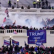 Stormningen av Kapitolium 2020. Många av de dömda har benådats av Trump – och nu kan de också komma att få ekonomisk ersättning av en särskild fond.