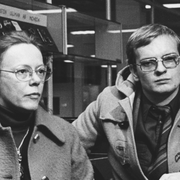 Anna-Greta Leijon med Ebbe Carlsson 1975 samt Leijon på en bild från 2014. 