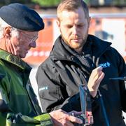 Kung Carl XVI Gustaf  besöker Livgardet i Kungsängen