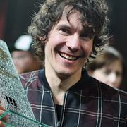 Håkan Hellström prisades för Årets Låt och fick ta emot Guldmicken under P3 Guld galan på Scandinavium i Göteborg på lördagen.