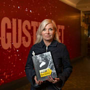 Författaren Bea Uusma med boken ”Vitön” vann Augustpriset i faktakategorin. 