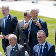 Francois Villeroy de Galhau på övre raden längst till vänster. I mitten centralbankschefen Christine Lagarde. 