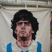 Maradona hyllas i Argentina.