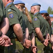 Allan Widman (FP) till vänster. Lena Asplund (M) till höger.