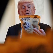 Trump under mötet med småföretagare i Vita huset. 