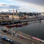 Lyftkranar över Gamla stan i Stockholm. Arkivbild.