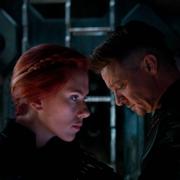 Scarlett Johansson och Jeremy Renner i ”Avengers: Endgame”