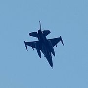 Ett israeliskt flygplan över södra Libanon.