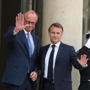 Emmanuel Macron och Friedrich Merz.