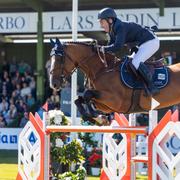 Irlands Cian O'Connor och hästen Fancy de Kergane under omhoppningen i Agria Grand Prix under Falsterbo Horse Show i somras.