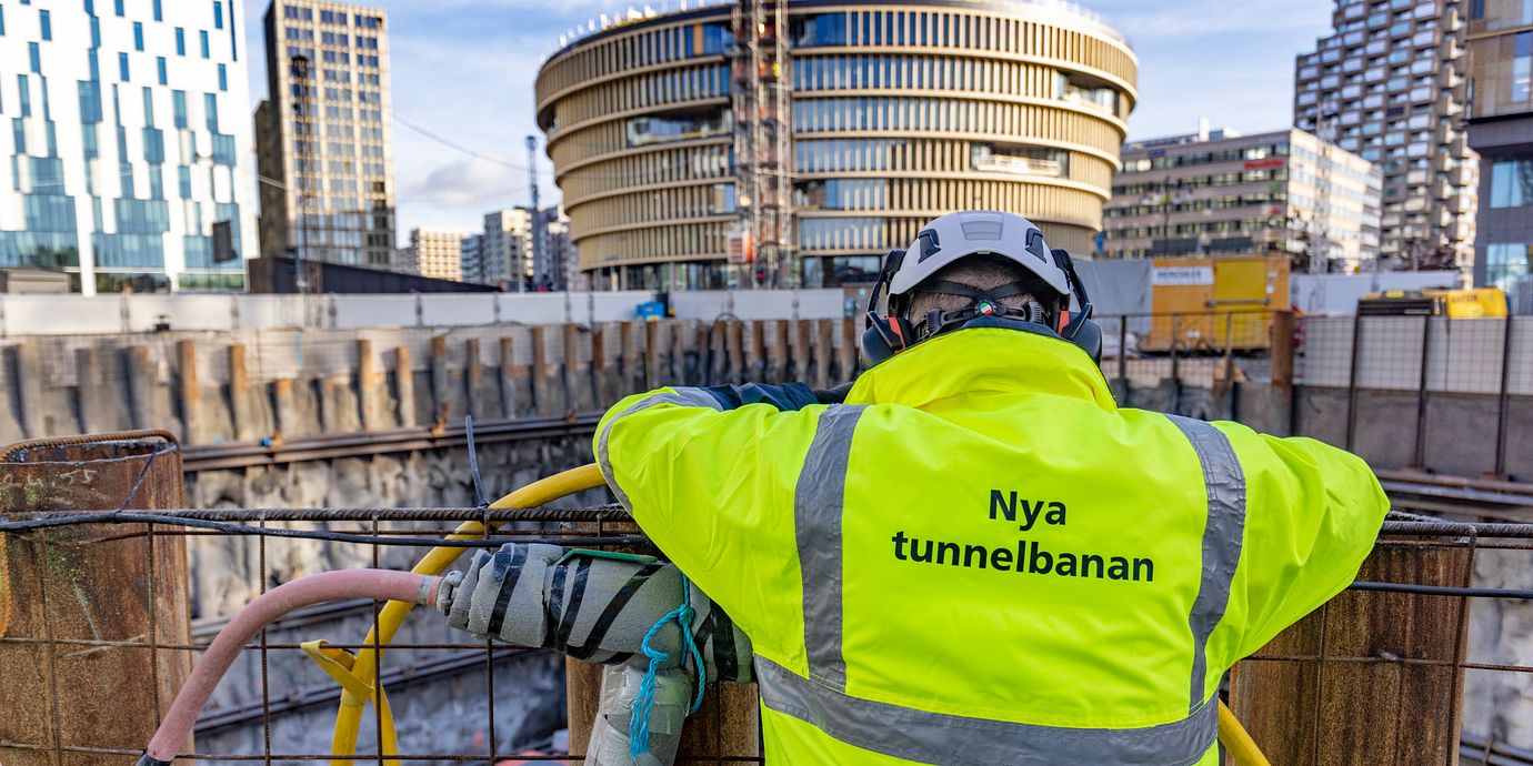 tunnelbanebygget i centrala Stockholm.