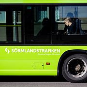 ESKILSTUNA, SVERIGE 20260508
Buss från Sörmlandstrafiken i Centrala Eskilstuna
Foto: Pontus Lundahl / TT / Kod 10050