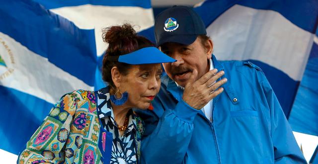 Daniel Ortega och hustrun Rosario Murillo. Alfredo Zuniga / TT NYHETSBYRÅN