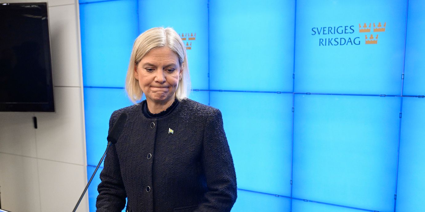 Socialdemokraternas partiledare Magdalena Andersson (S) håller en pressträff efter sitt möte med talmannen om sitt sonderingsuppdrag. 