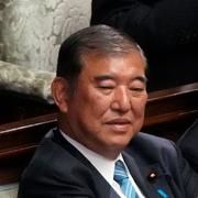 Shigeru Ishiba i parlamentet när han återvaldes till premiärminister.