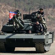 Bild från statliga nordkoreanska medier.