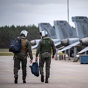 Amerikanska stridspiloter under en Natoövning i Kallinge i oktober 2024.