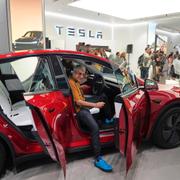 Illustrationsbild. En Tesla Model Y visas upp i Indien.