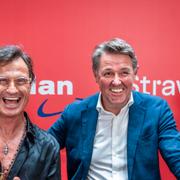 Petter Stordalen och Norwegians Geir Karlsen på en pressträff