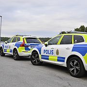 Polisen på plats i skärgården efter att kvinnan hittades död.