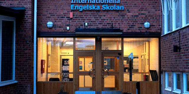 Halv Miljard Gick Till Engelska Skolans ägarbolag