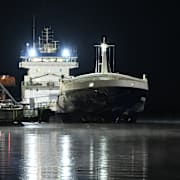 Fartyget Fitburg i finsk hamn efter att ha beslagtagits.