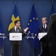 Försvarsminister Pål Jonson, statsminister Ulf Kristersson och utrikesminister Tobias Billström  Pontus Lundahl/TT