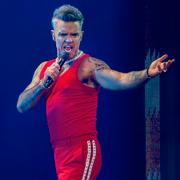 Robbie Williams tidigare i sommar. 