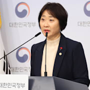 Sydkoreas biträdande hälso- och välfärdsminister Lee Seuran. 